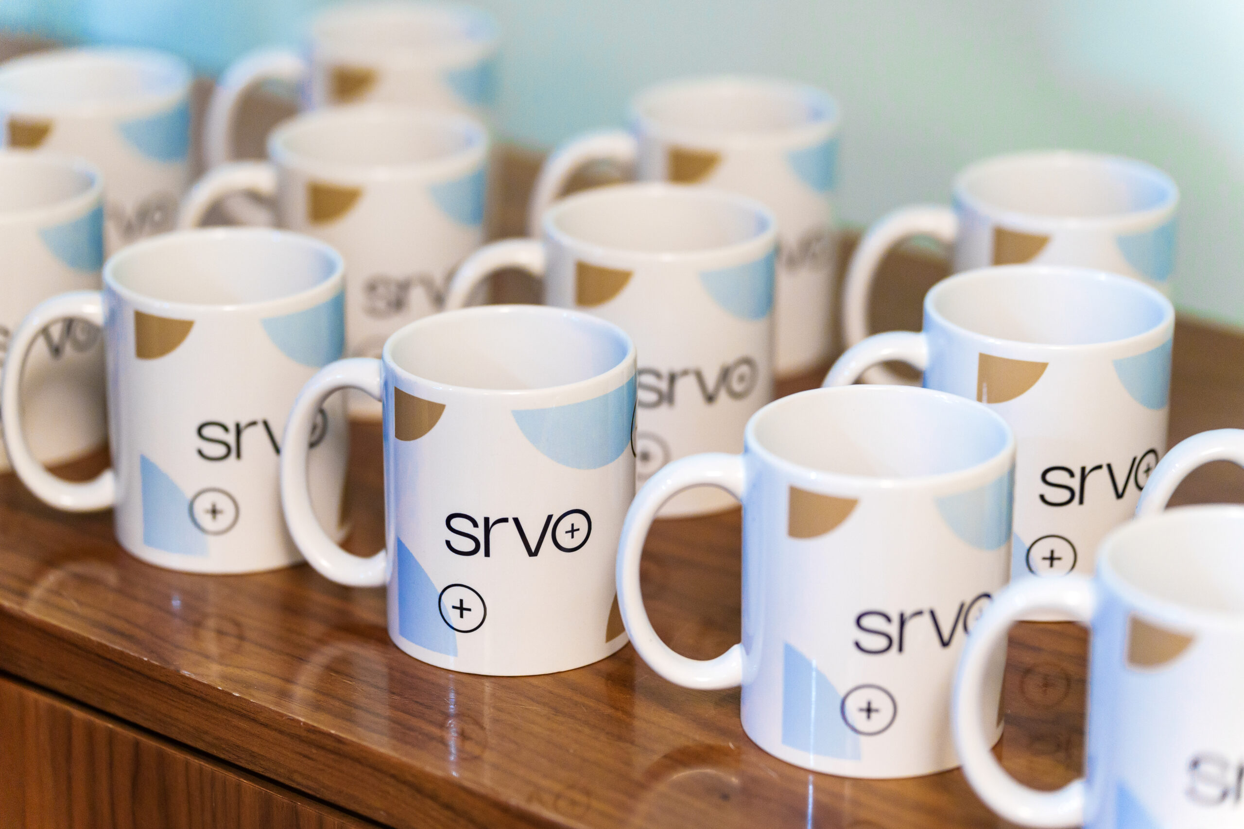 srvo launch event mugs